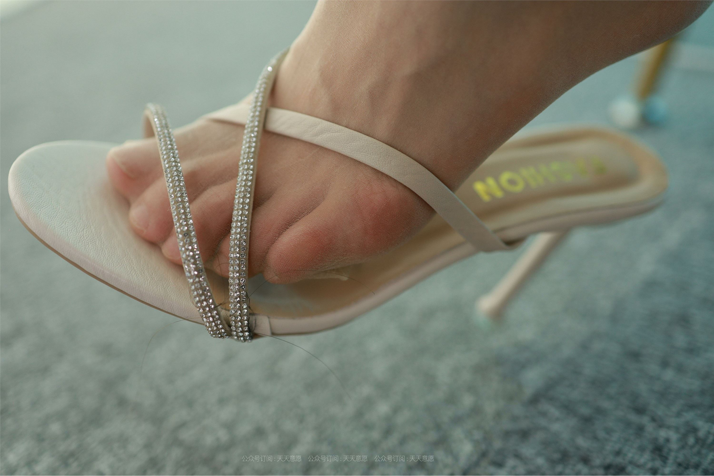 IESS异思趣向  2022.07.09 丝享家 1142：小六《解开束缚》